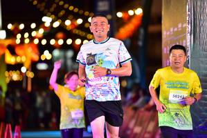 BIB: 185, 50605, 50242, 102
                            <button type="button" onclick="openModal(21803024)" class="btn btn-primary btn-sm float-right btn-popup" data-toggle="modal" data-target=".modal-high-quality">
                        <i class="fas fa-shopping-cart"></i> Add to Cart
                    </button>
                                            <button type="button" onclick="isThisMe(21803024, true)" class="btn btn-success btn-sm float-right btn-popup btn-isme hidden" data-toggle="tooltip" data-placement="bottom" title="นี่คือรูปของคุณใช่ไหม คลิกที่นี่เพื่อเอาเข้าอัลบั้ม">
                        <i class="fas fa-plus"></i> Add to album
                    </button>
                    <button type="button" onclick="isThisMe(21803024, false)" class="btn btn-warning btn-sm float-right btn-popup btn-isnotme hidden">
                        <i class="fas fa-ban"></i> Remove from album
                    </button>